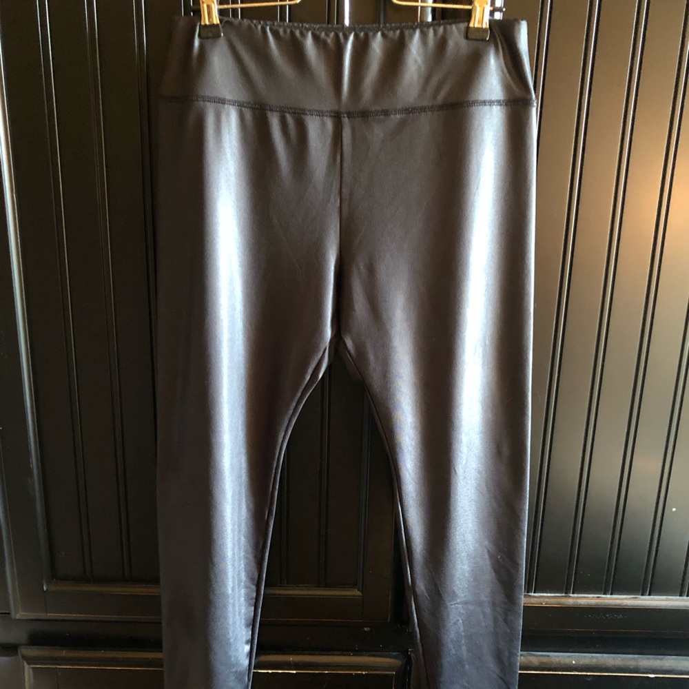 Wild Fable Faux Leather Leggings L